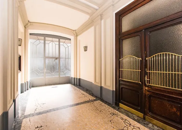 Guesthost - Porta Nuova & Parco Del Valentino Roomy Flat Turijn