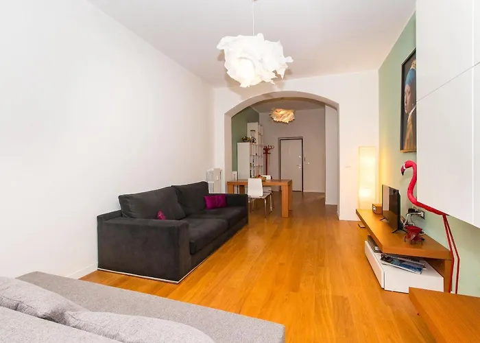 Appartement Guesthost - Porta Nuova & Parco Del Valentino Roomy Flat