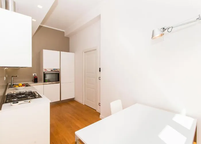 Appartement Guesthost - Porta Nuova & Parco Del Valentino Roomy Flat Turijn