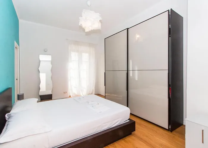 Guesthost - Porta Nuova & Parco Del Valentino Roomy Flat *