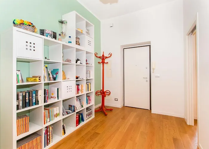 Apartment Guesthost - Porta Nuova & Parco Del Valentino Roomy Flat
