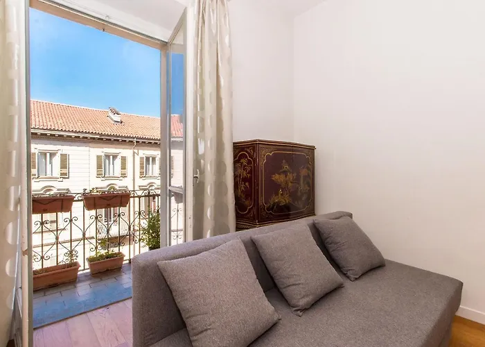 Appartement Guesthost - Porta Nuova & Parco Del Valentino Roomy Flat