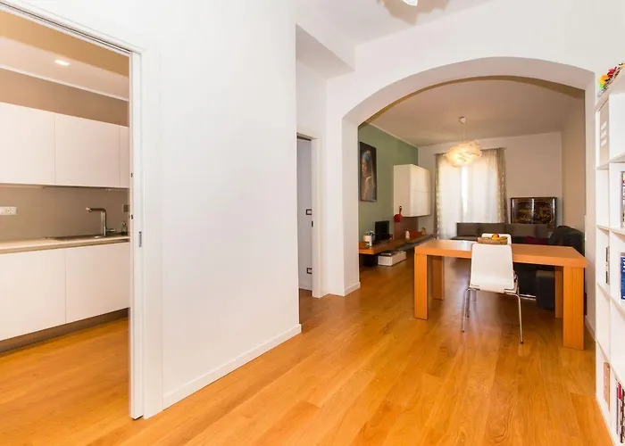Guesthost - Porta Nuova & Parco Del Valentino Roomy Flat Turijn