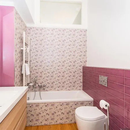 Lejlighed Porta Nuova&parco Del Valentino Roomy Flat *